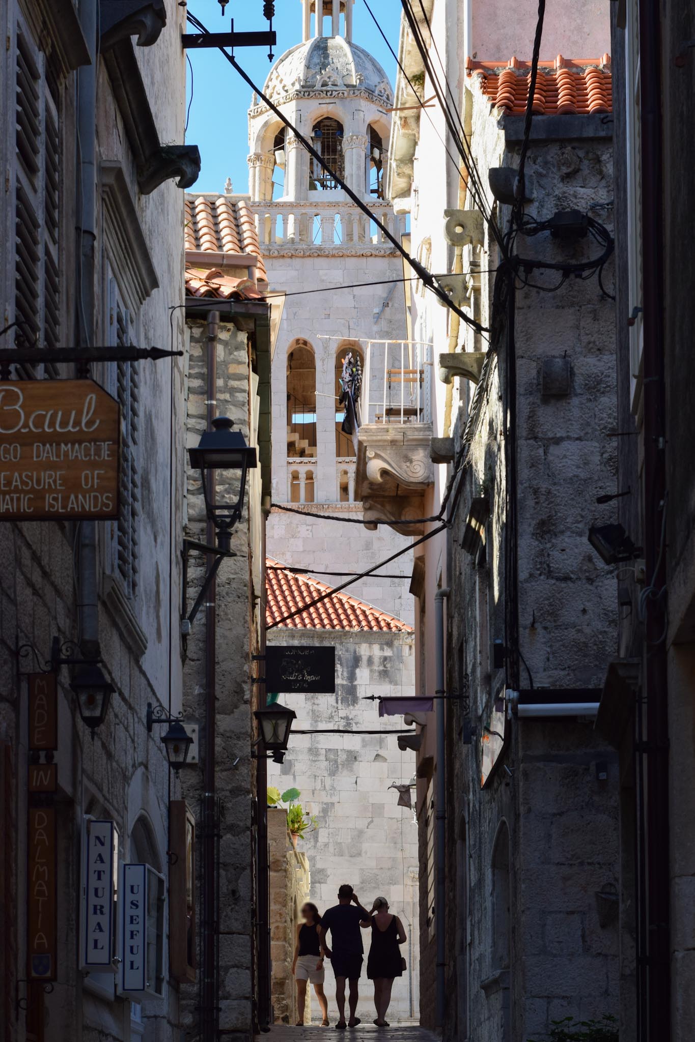 Korčula old town streets architecture photography - Croatian medieval city and stone architecture
